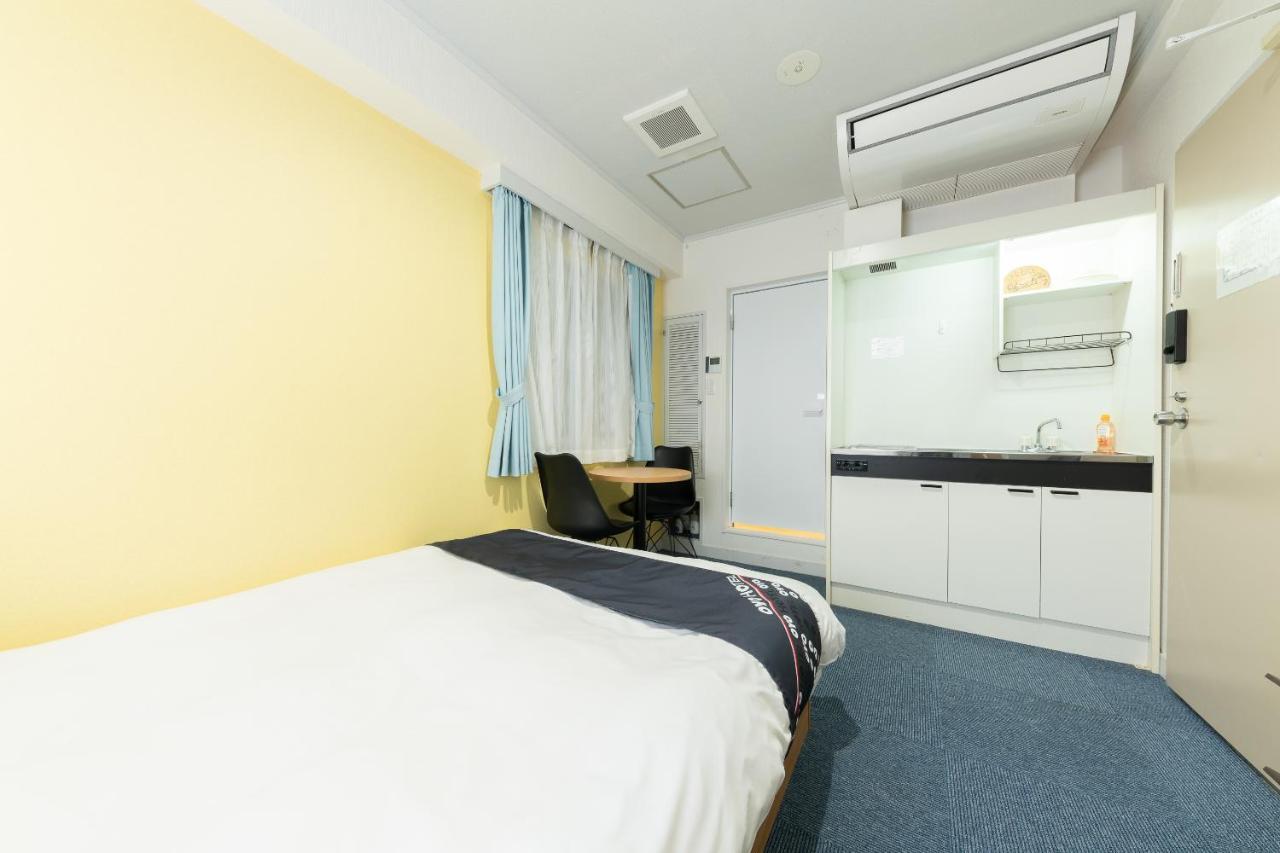 Oyo Hotel Exsaison Sugamo Tōkyō Extérieur photo