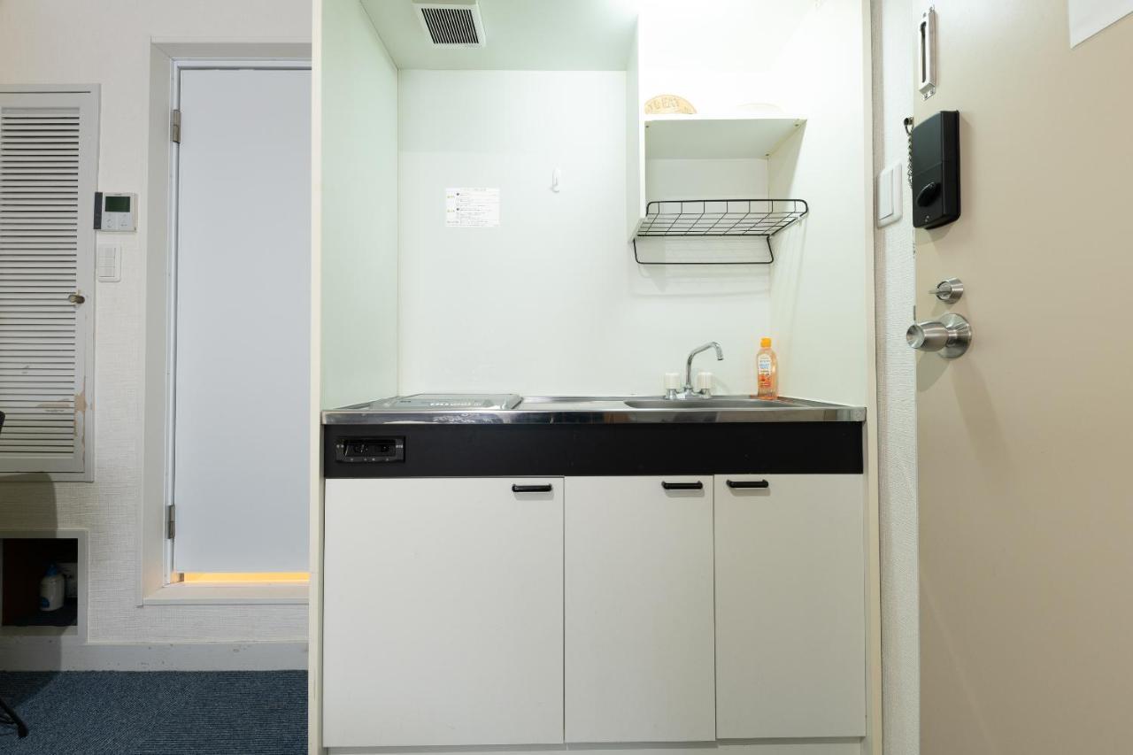 Oyo Hotel Exsaison Sugamo Tōkyō Extérieur photo