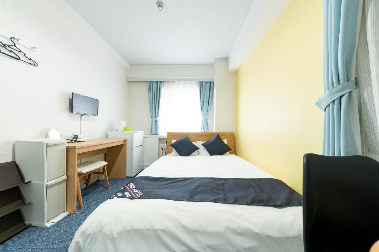 Oyo Hotel Exsaison Sugamo Tōkyō Extérieur photo