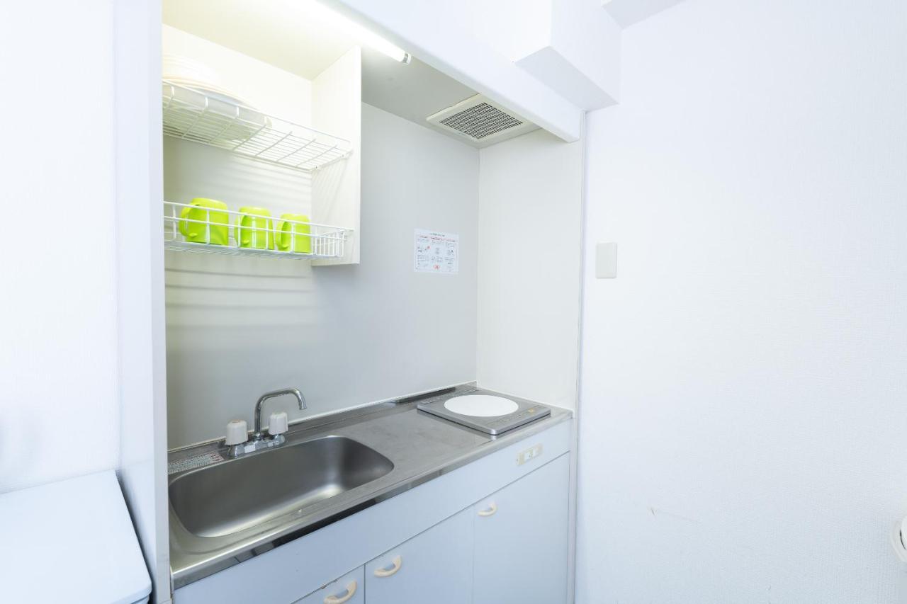 Oyo Hotel Exsaison Sugamo Tōkyō Extérieur photo