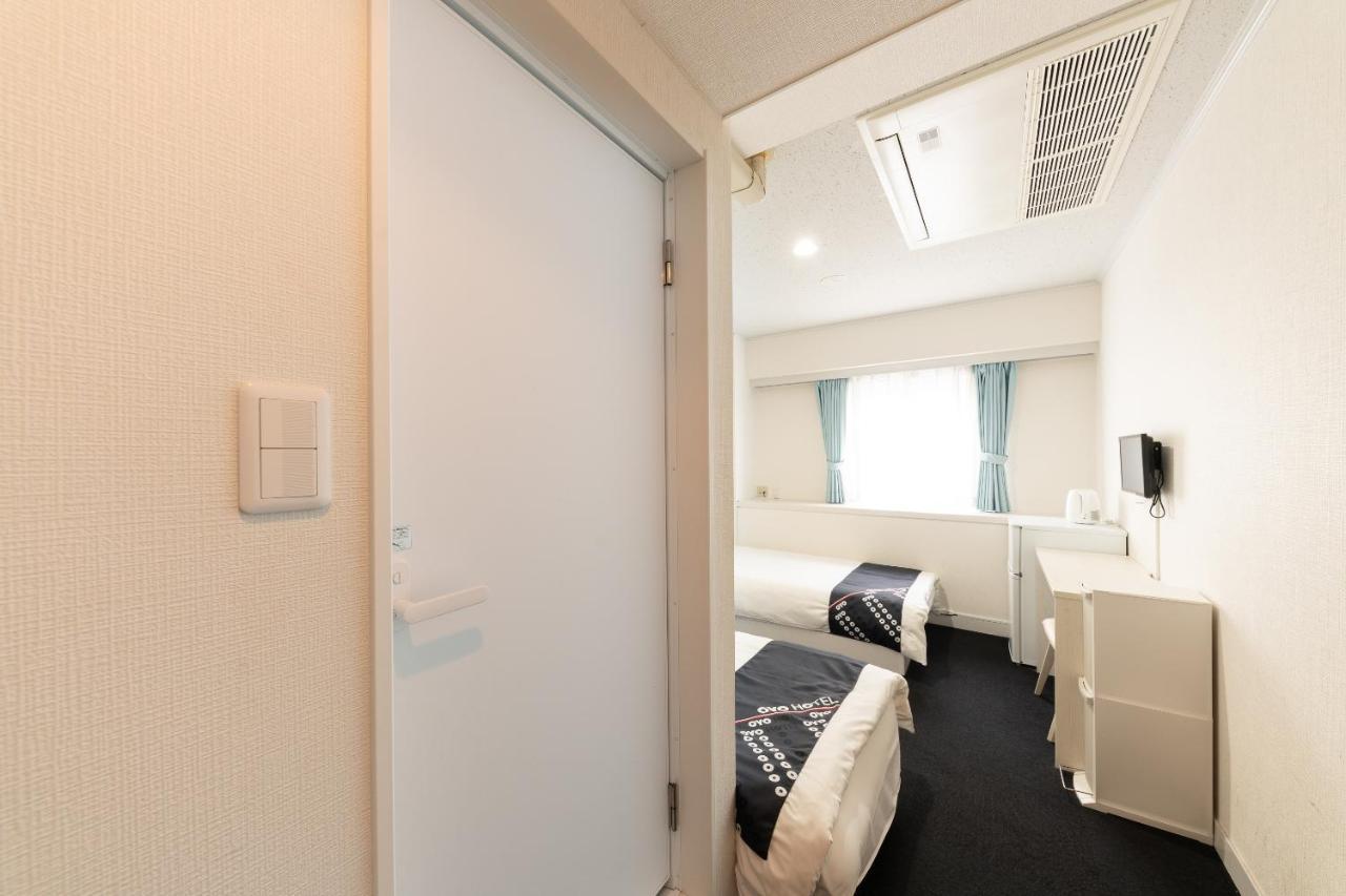 Oyo Hotel Exsaison Sugamo Tōkyō Extérieur photo