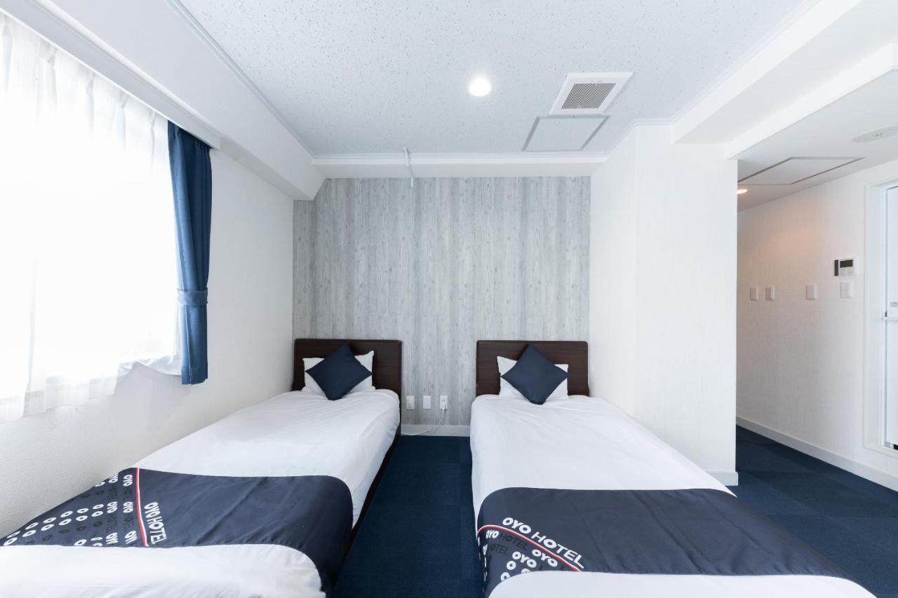 Oyo Hotel Exsaison Sugamo Tōkyō Extérieur photo