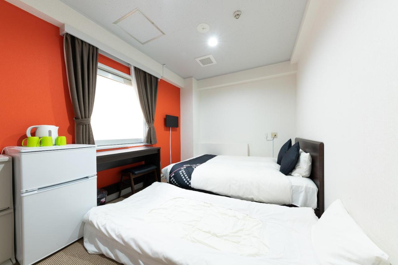 Oyo Hotel Exsaison Sugamo Tōkyō Extérieur photo